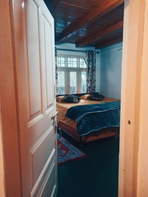Yakthumbas Homestay Lodge